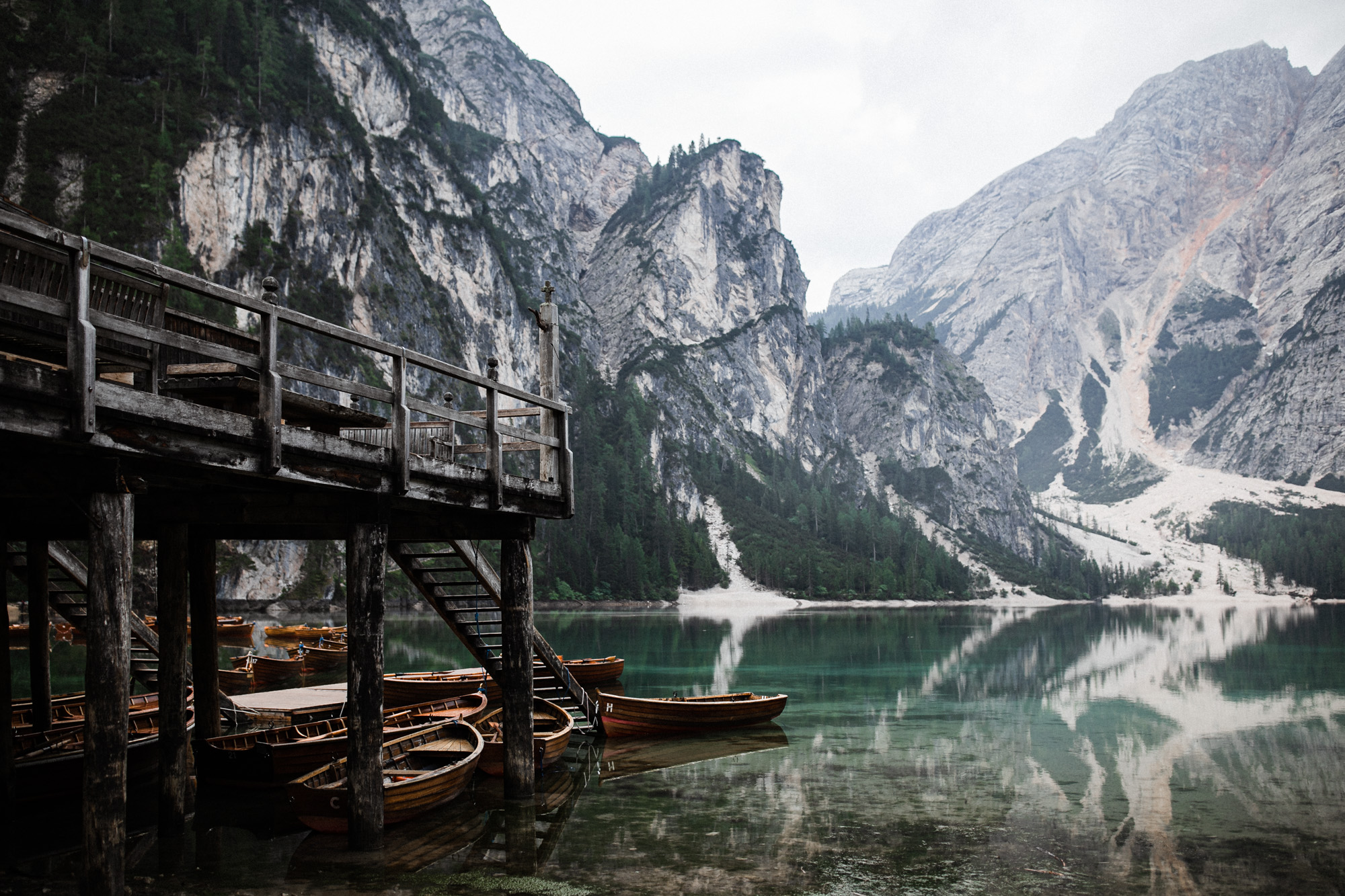 Lago di Braies in the Dolomites in Italy during elopement wedding Ana Galloway Photography